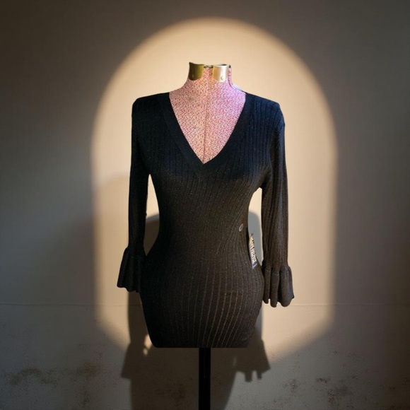 Women’s New York & Company Black Dress   - Picture 15 of 15